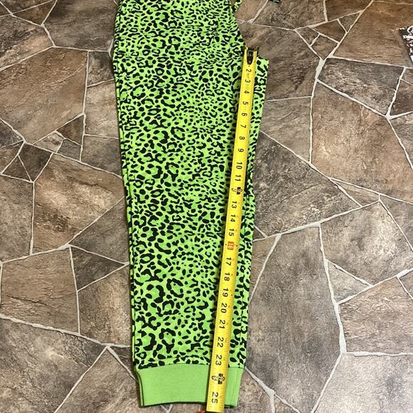 NWT Set French Terry Green Leopard Jogger & Sweatshirt Sz S - Picture 9 of 12